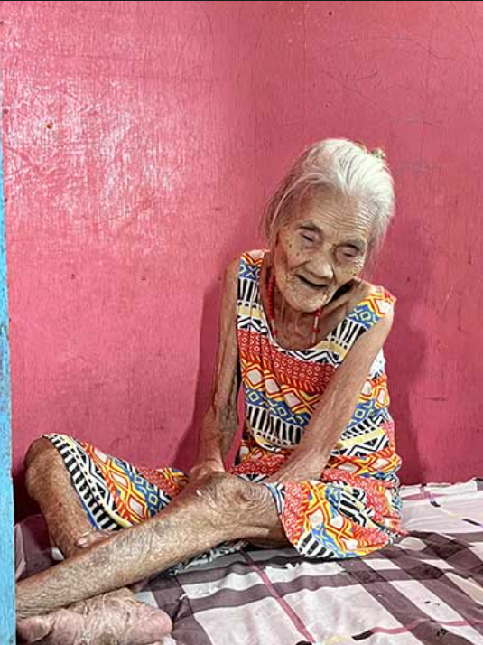 Cadiz’s ‘Super Lola’ Turns 109, Honored for Legacy